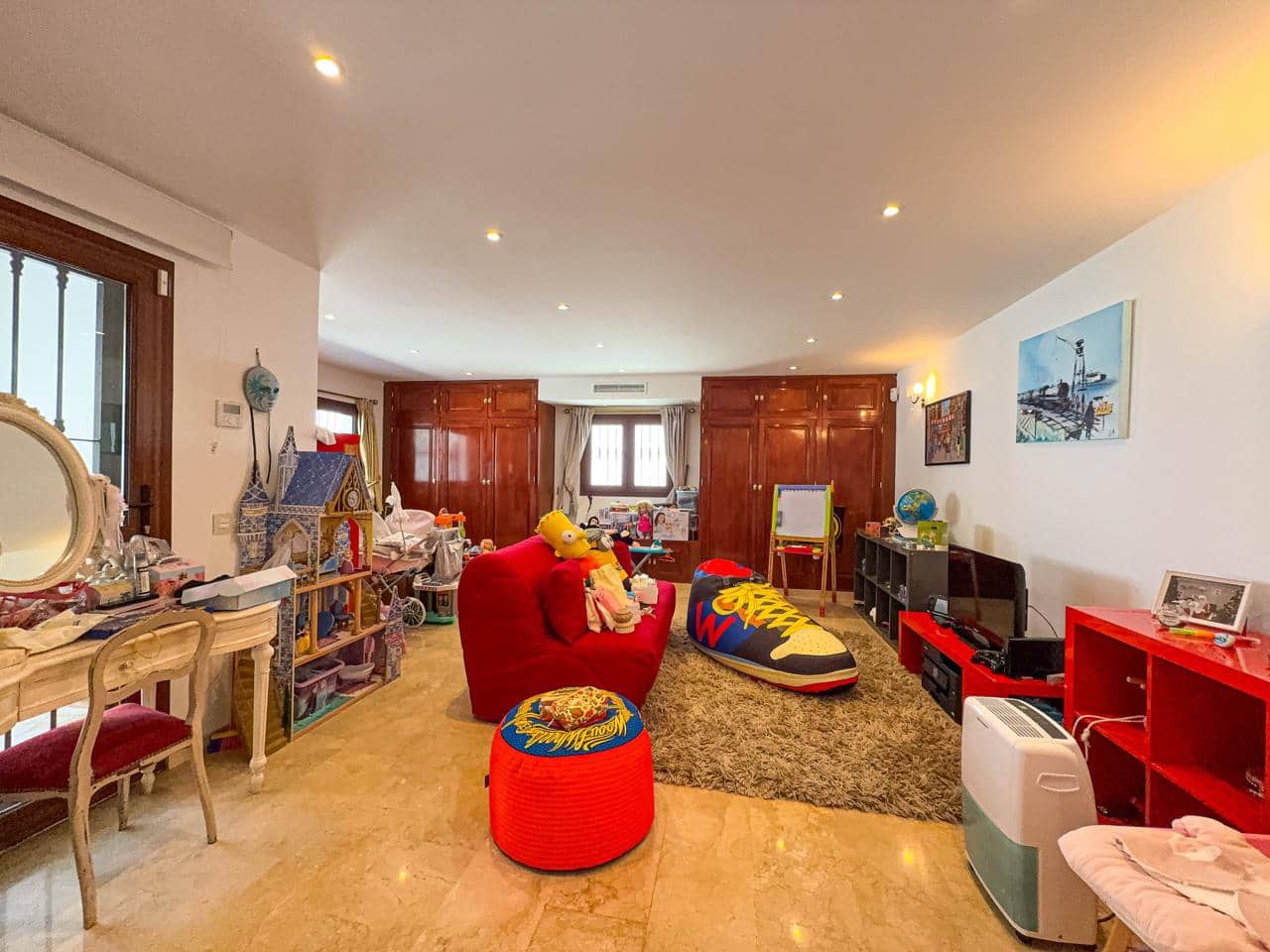 Chalet de 4 habitaciones en Marbella en venta con piscina garaje - 2.690.000 € (Ref: 9475713)