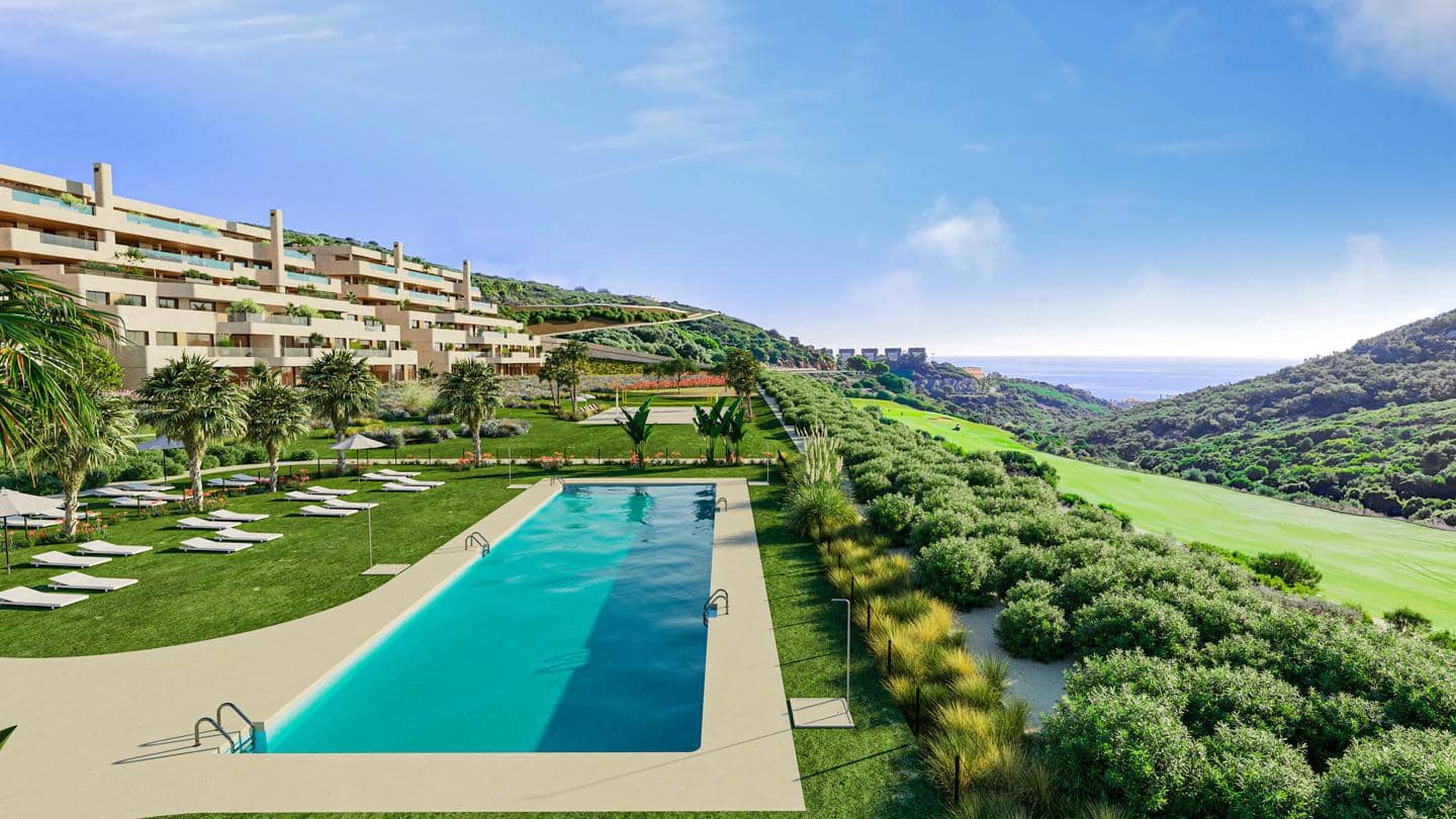 2 bedroom Flat for sale in La Alcaidesa with pool garage - € 452,000 (Ref: 9475747)