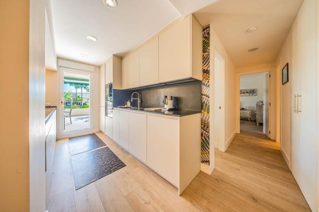 2 slaapkamer Flat te koop in Rodeo Alto - Guadaiza - La Campana, Marbella met zwembad garage - € 689.000 (Ref: 9493888)