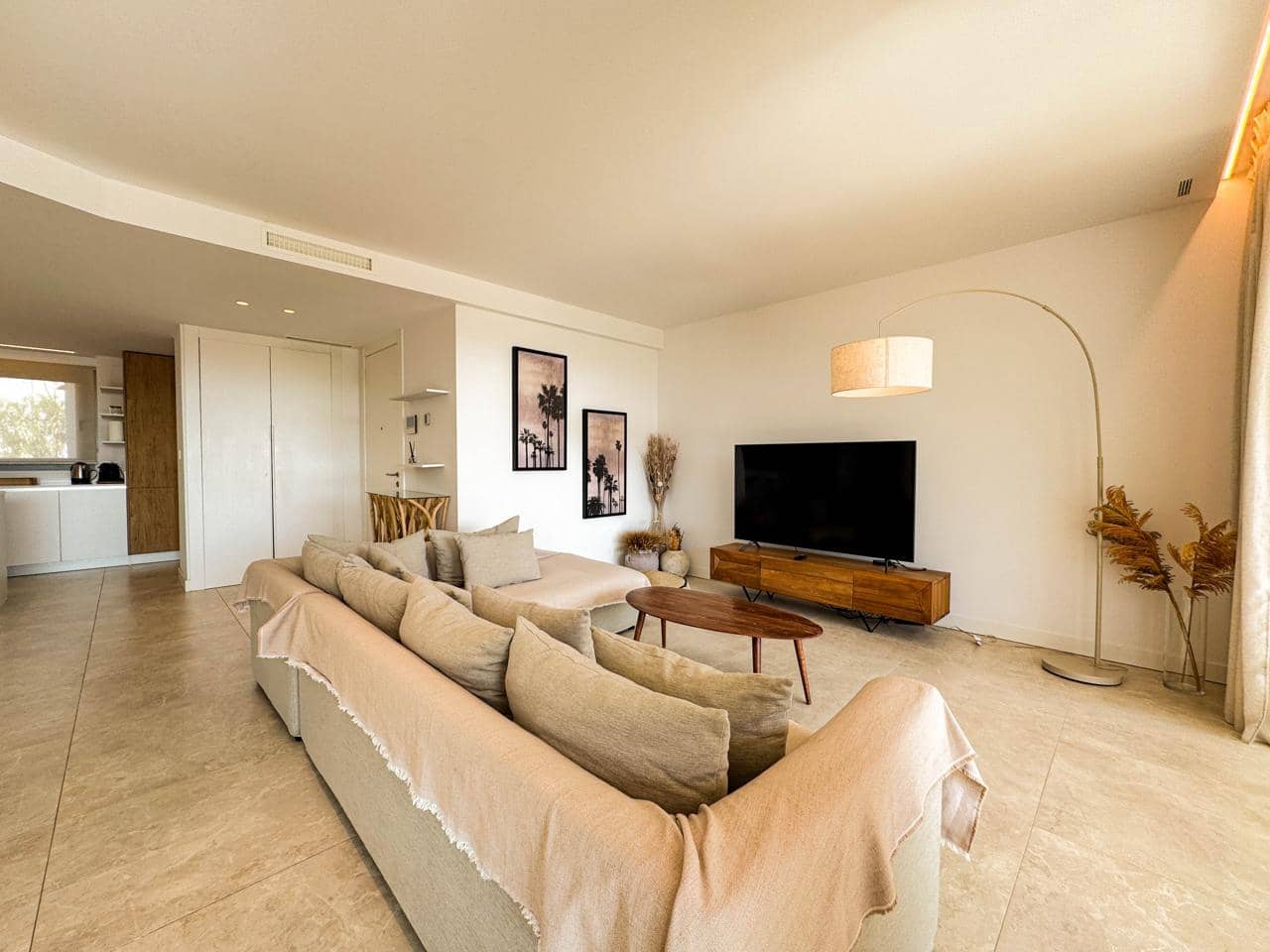 3 bedroom Flat for sale in Marbella with pool garage - € 1,550,000 (Ref: 9496389)