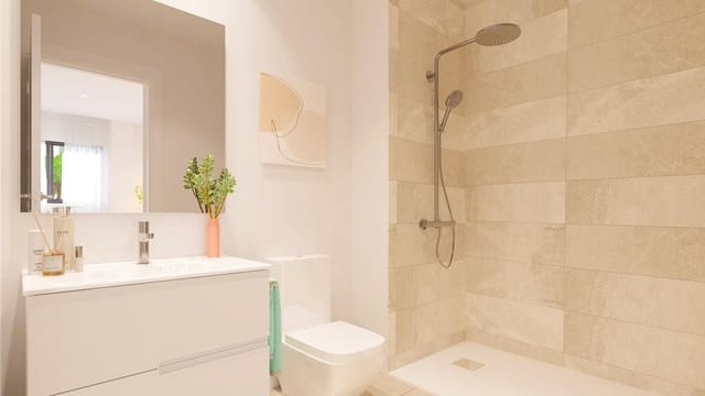 3 bedroom Flat for sale in Bahía Dorada, Estepona with pool garage - € 438,000 (Ref: 9500695)