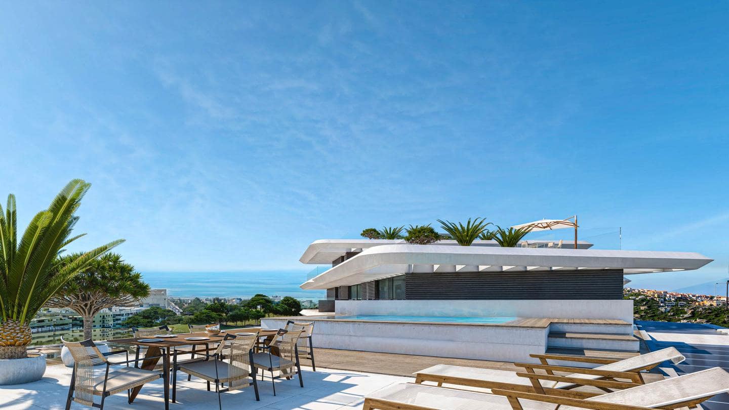 2 bedroom Flat for sale in Estepona with pool garage - € 705,000 (Ref: 9504588)