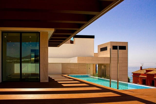 3 quarto Apartamento para venda em Guadalobón, Estepona com piscina garagem - 2 950 000 € (Ref: 9528016)