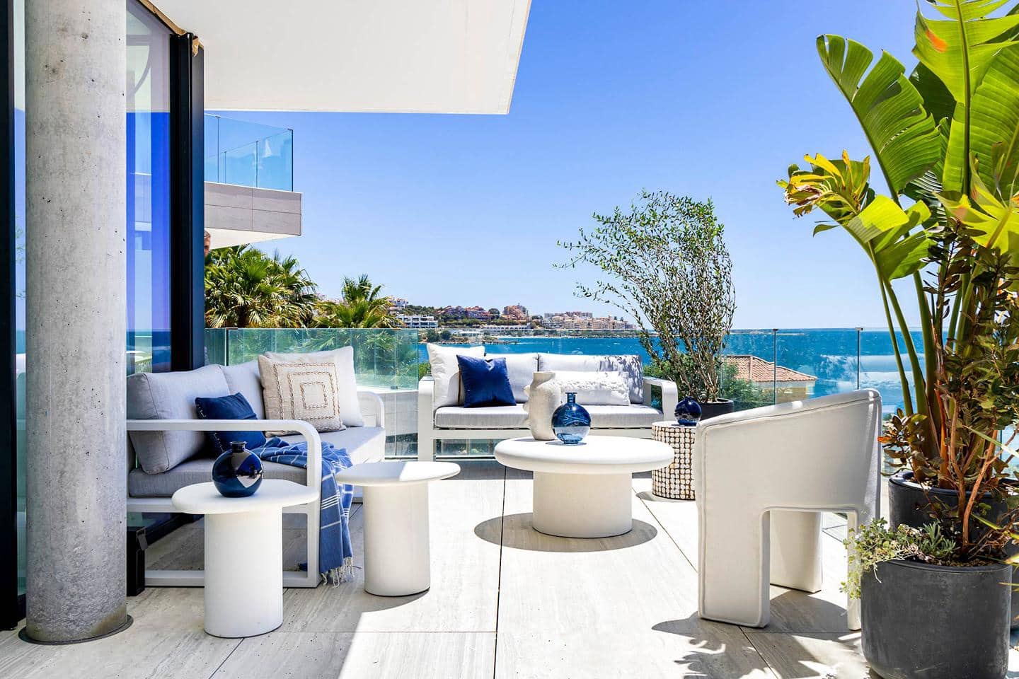 3 quarto Apartamento para venda em Estepona com piscina garagem - 2 950 000 € (Ref: 9528016)