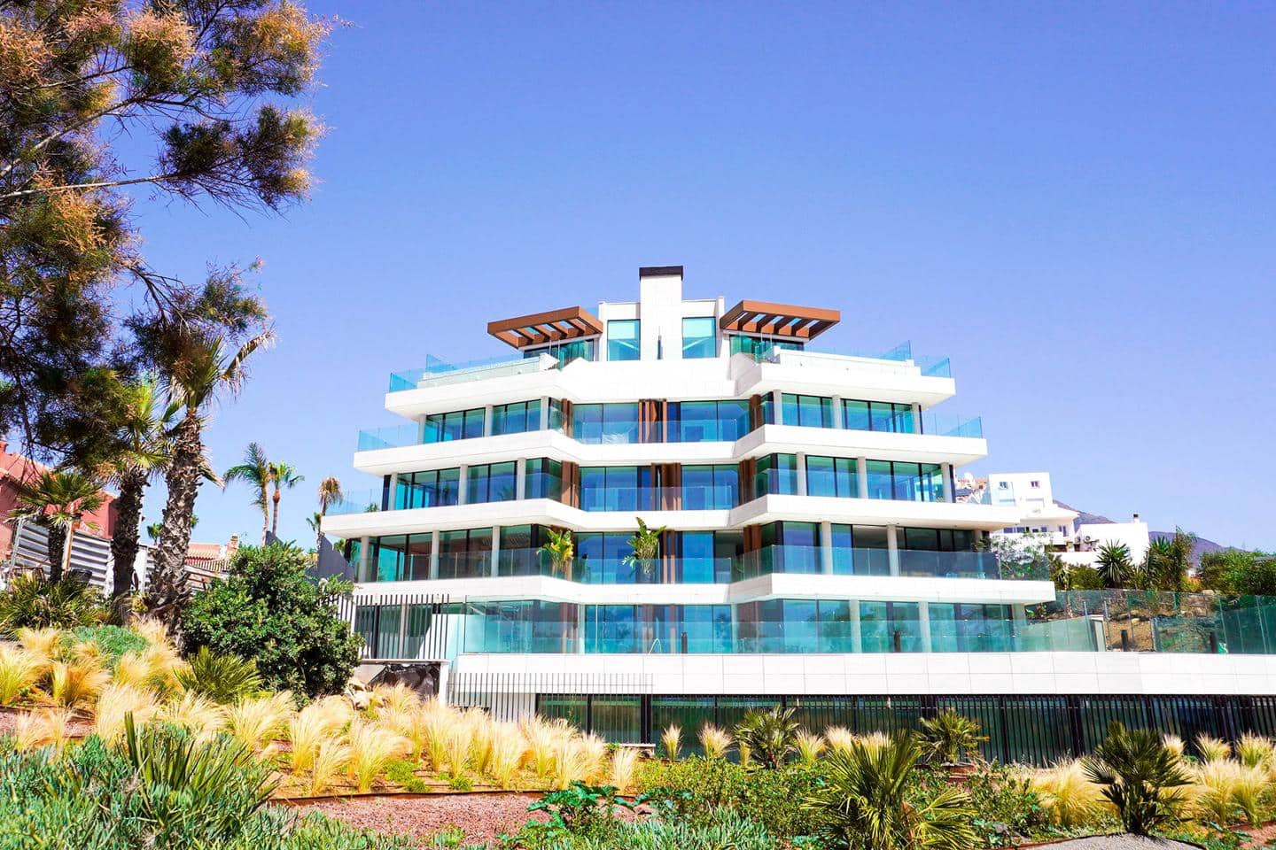 3 quarto Apartamento para venda em Estepona com piscina garagem - 2 950 000 € (Ref: 9528016)