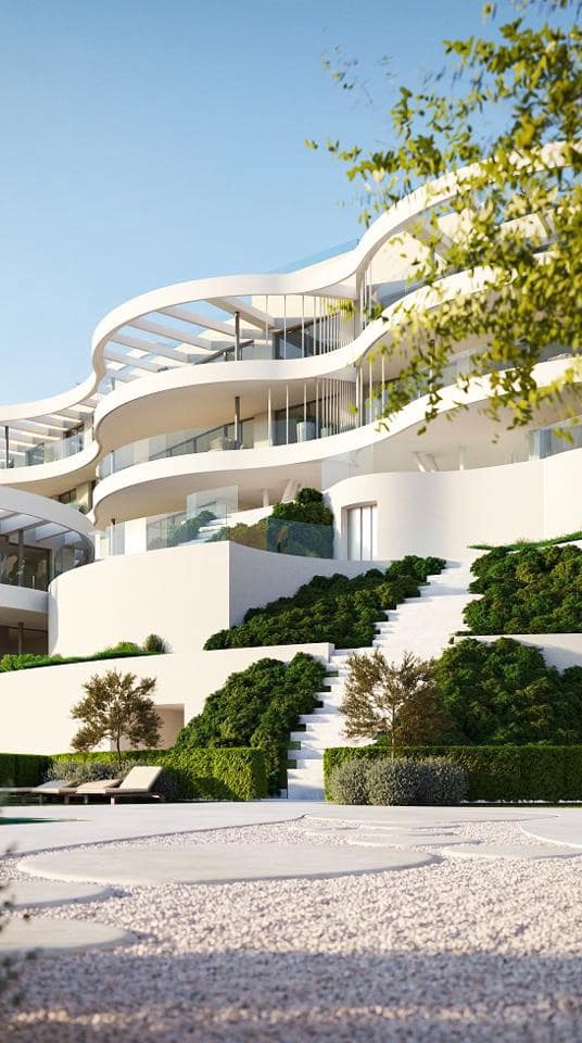 4 bedroom Flat for sale in Benahavis with pool garage - € 2,290,000 (Ref: 9528432)