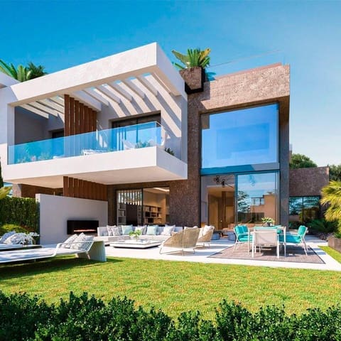 4 soverom Villa til salgs i Río Real, Marbella med svømmebasseng garasje - € 1 950 000 (Ref: 9529106)
