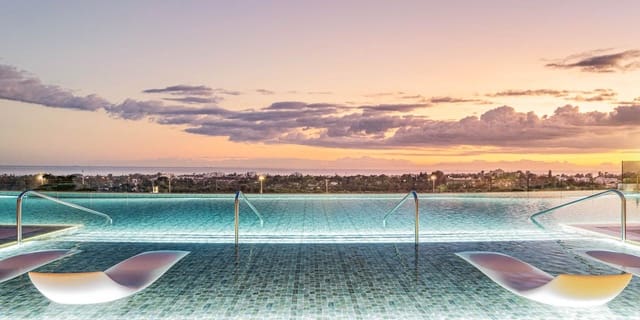 3 camera da letto Appartamento in vendita in Los Arqueros - Puerto del Almendro, Benahavís con piscina garage - 1.250.000 € (Rif: 9532567)