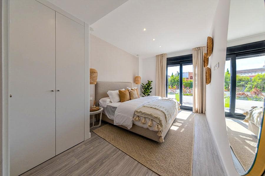 2 Zimmer Wohnung zu verkaufen in Estepona mit Pool Garage - 470.000 € (Ref: 9534878)