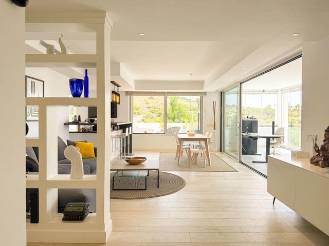 3 sypialnia Mieszkanie na sprzedaż w Casares Pueblo, Casares z garażem - 790 000 € (Ref: 9535086)