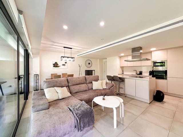 3 makuuhuone Asunto myytävänä paikassa La Concha - Resina Golf, Estepona mukana uima-altaan 
autotalli - 530 000 € (Ref: 9535220)