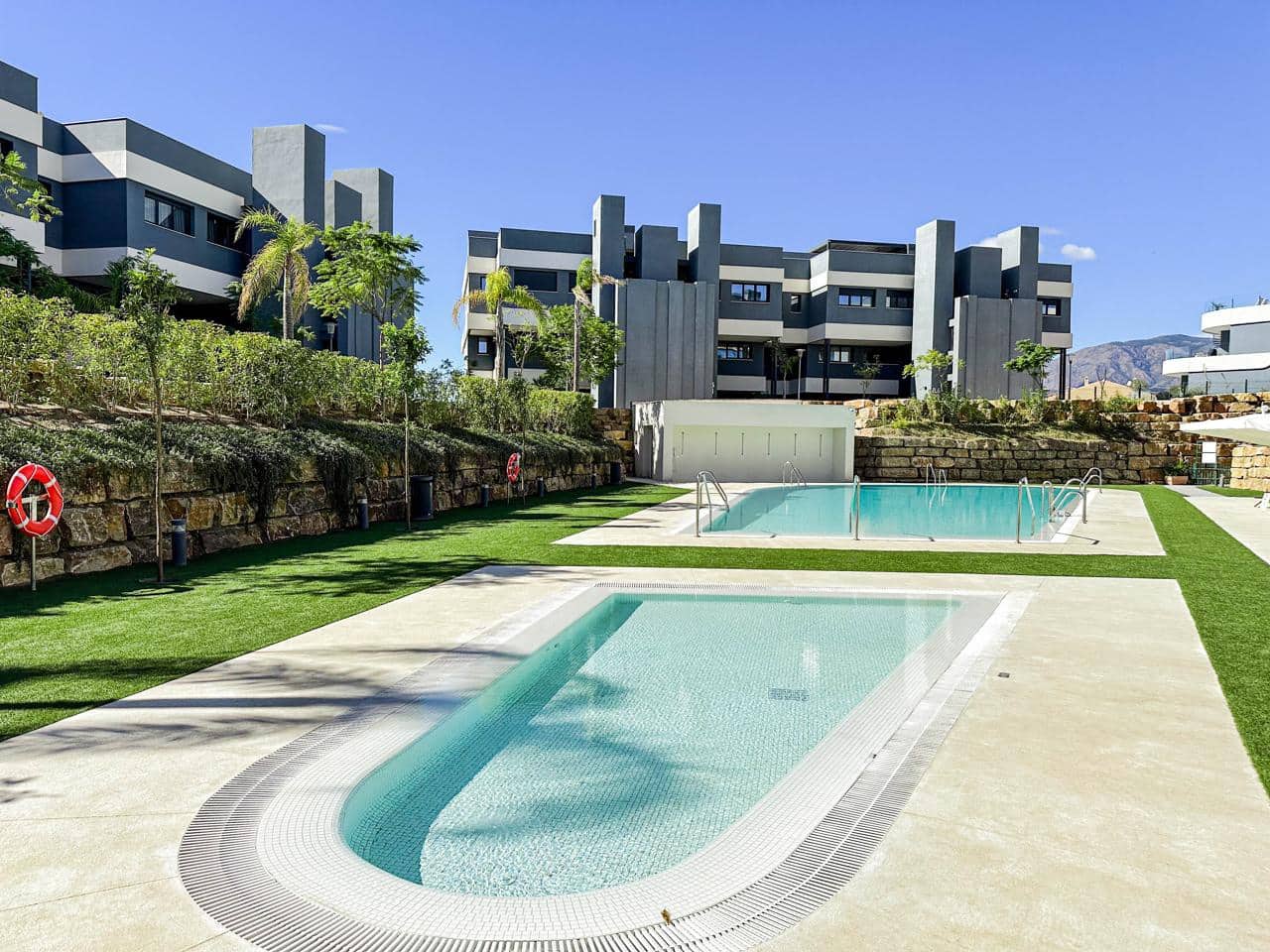 3 quarto Apartamento para venda em New Golden Mile com piscina garagem - 530 000 € (Ref: 9535220)