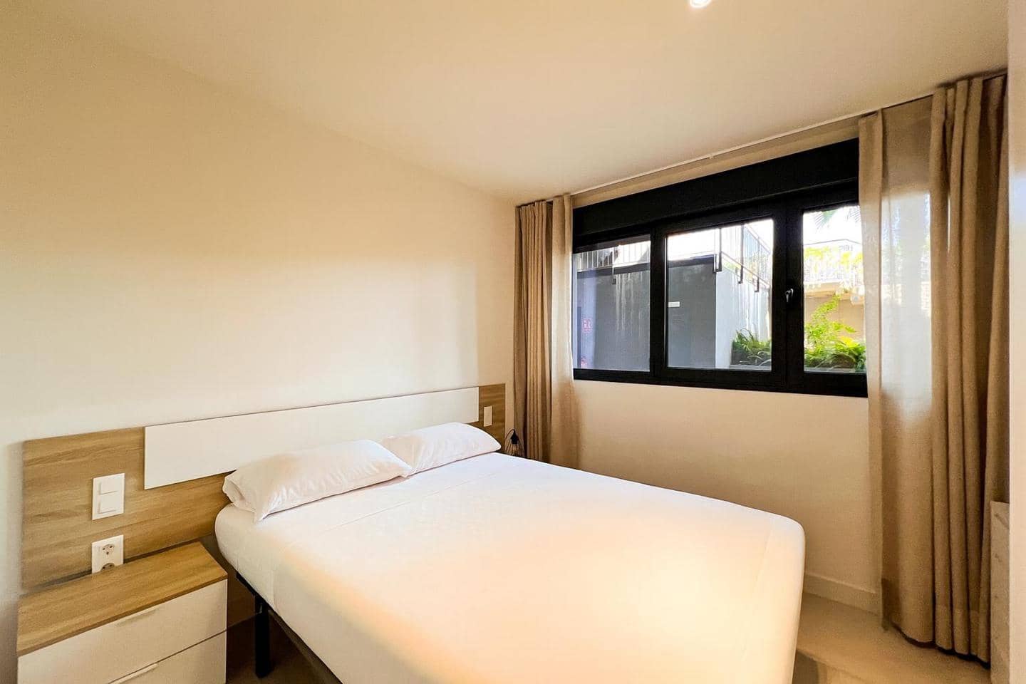 3 quarto Apartamento para venda em New Golden Mile com piscina garagem - 530 000 € (Ref: 9535220)