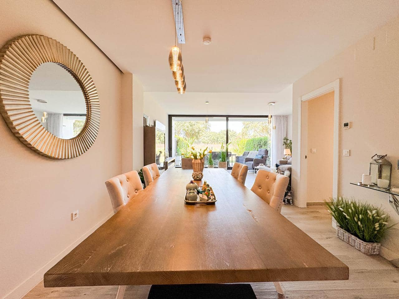 7 soverom Villa til salgs i Sotogrande med svømmebasseng garasje - € 1 688 000 (Ref: 9535221)