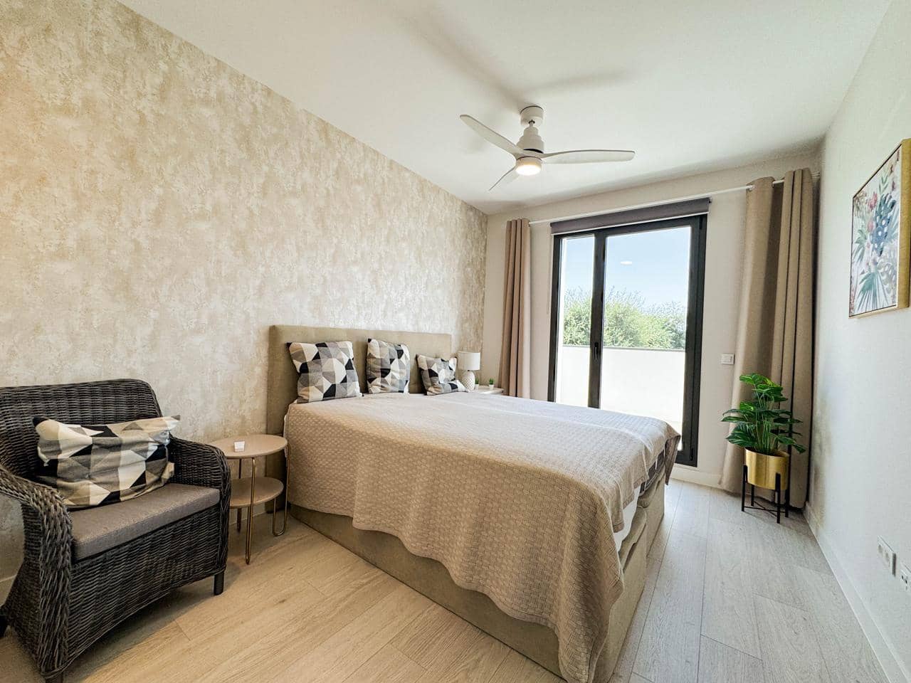 Chalet de 3 habitaciones en Sotogrande en venta con piscina garaje - 799.000 € (Ref: 9535222)