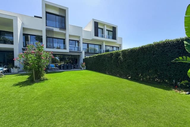 4 soverom Villa til salgs i Sotogrande Alto, San Roque med svømmebasseng garasje - € 869 000 (Ref: 9535223)