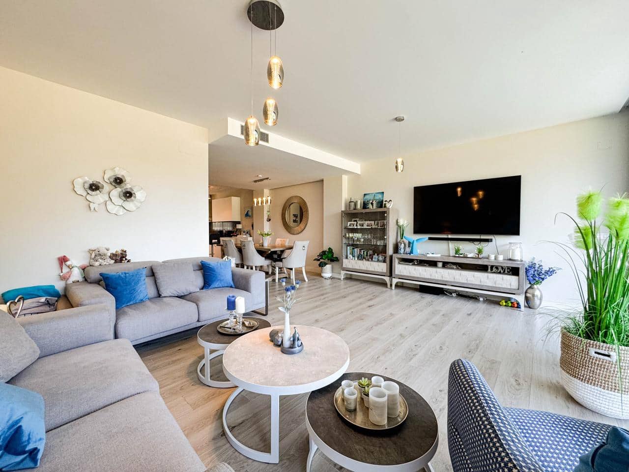 4 soveværelse Villa til salg i Sotogrande med swimmingpool garage - € 869.000 (Ref: 9535223)