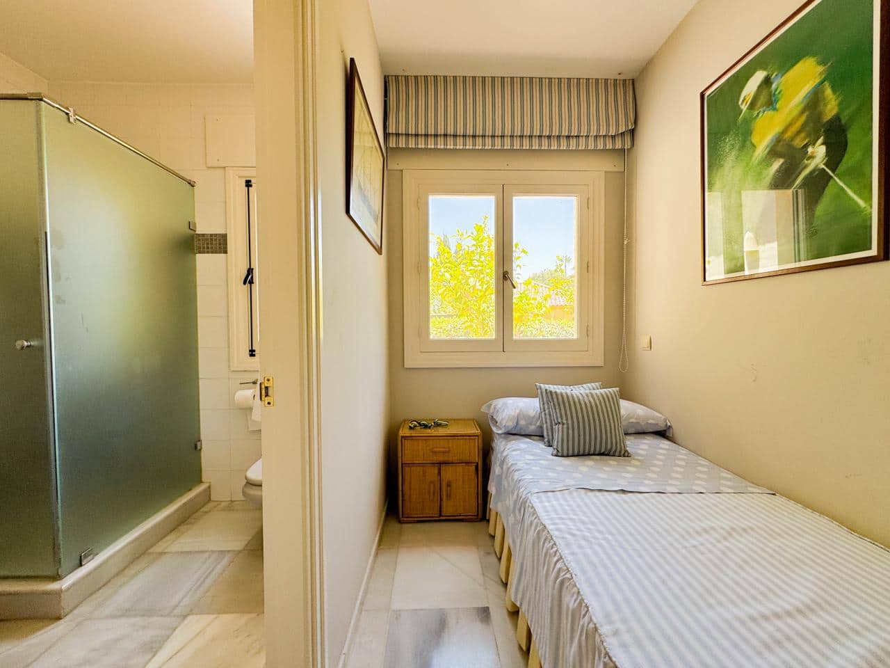 Chalet de 5 habitaciones en Sotogrande en venta con piscina garaje - 995.000 € (Ref: 9535224)