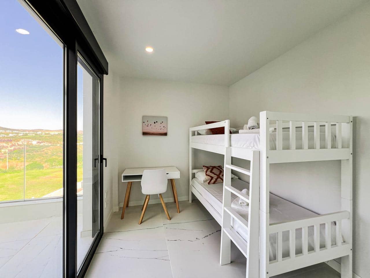 3 Zimmer Wohnung zu verkaufen in Casares mit Pool Garage - 575.000 € (Ref: 9539004)