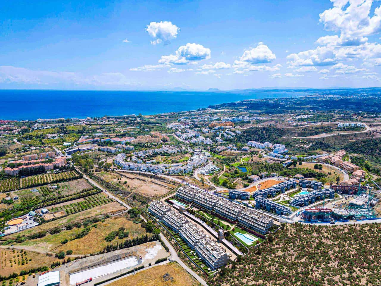 3 sypialnia Mieszkanie na sprzedaż w Estepona z basenem garażem - 600 000 € (Ref: 9539498)