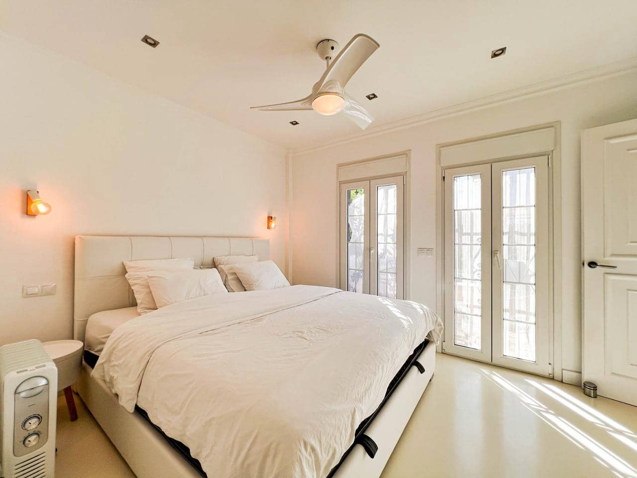 2 slaapkamer Flat te koop in Atalaya-Isdabe met zwembad garage - € 590.000 (Ref: 9539499)