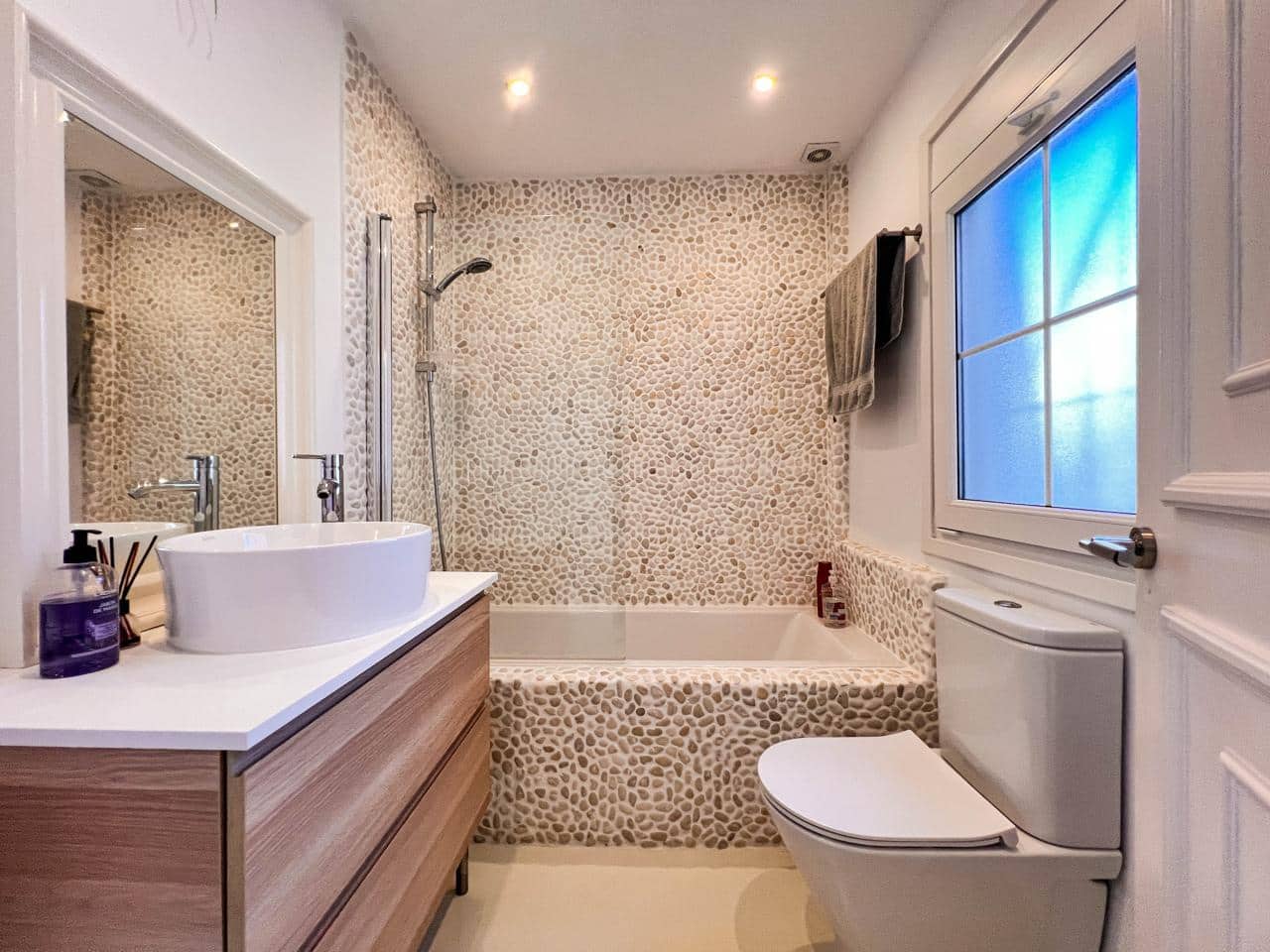 2 slaapkamer Flat te koop in Atalaya-Isdabe met zwembad garage - € 590.000 (Ref: 9539499)