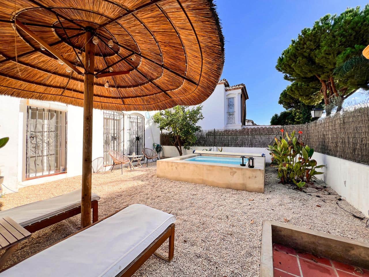 2 slaapkamer Flat te koop in Atalaya-Isdabe met zwembad garage - € 590.000 (Ref: 9539499)