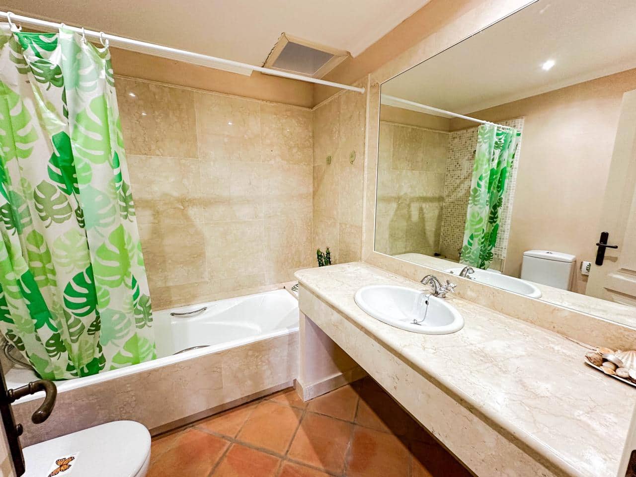 3 soveværelse Villa til salg i Sotogrande med swimmingpool garage - € 790.000 (Ref: 9539500)