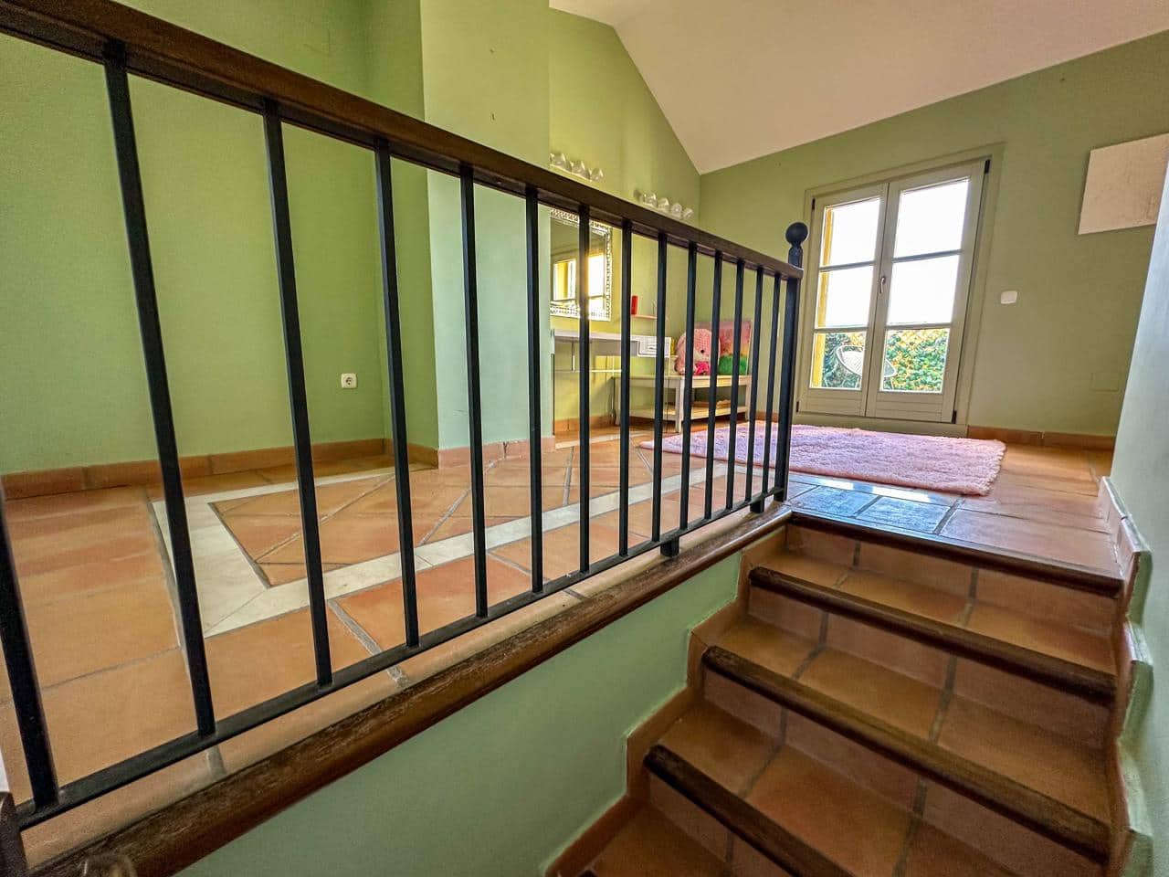 3 soveværelse Villa til salg i Sotogrande med swimmingpool garage - € 790.000 (Ref: 9539500)