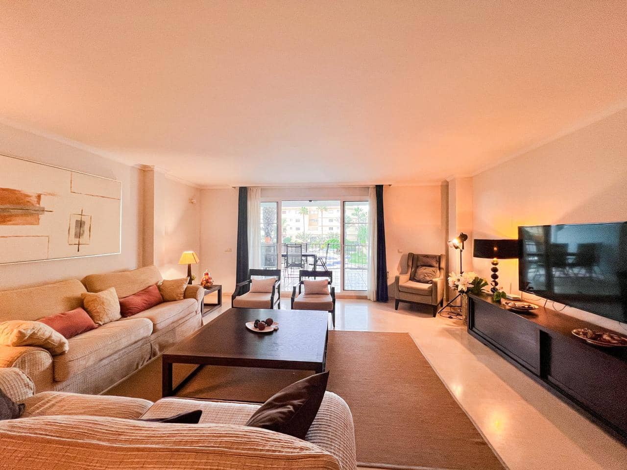 3 sypialnia Mieszkanie na sprzedaż w San Roque z basenem garażem - 699 000 € (Ref: 9539502)