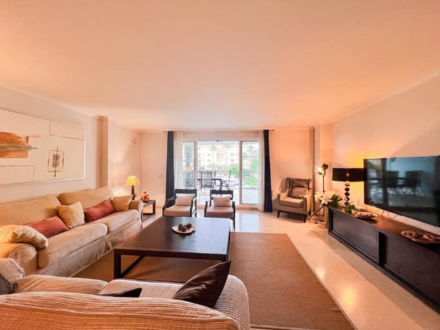 3 sypialnia Mieszkanie na sprzedaż w Puerto de Sotogrande - La Marina, San Roque z basenem garażem - 699 000 € (Ref: 9539502)