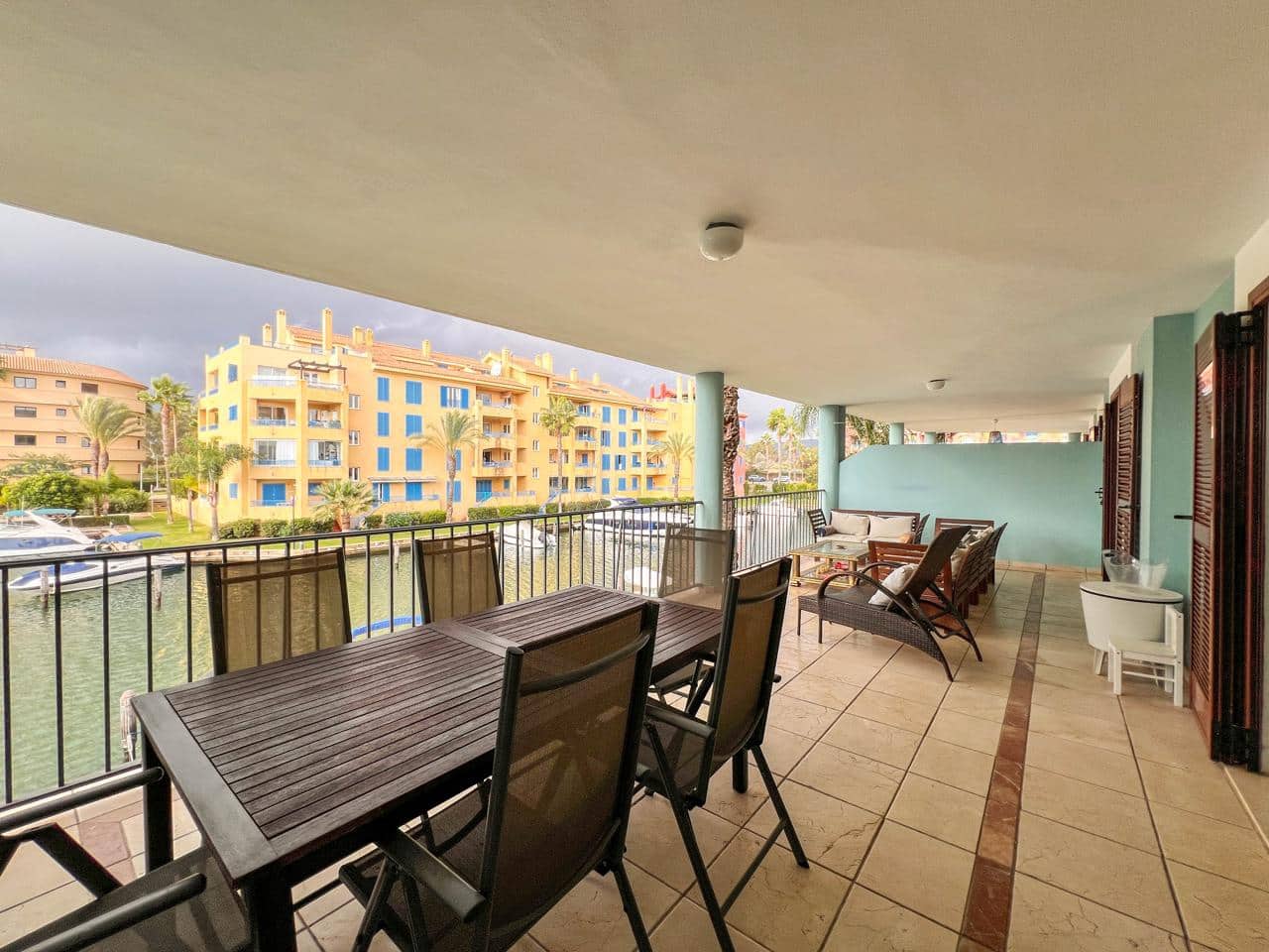 3 sypialnia Mieszkanie na sprzedaż w San Roque z basenem garażem - 699 000 € (Ref: 9539502)