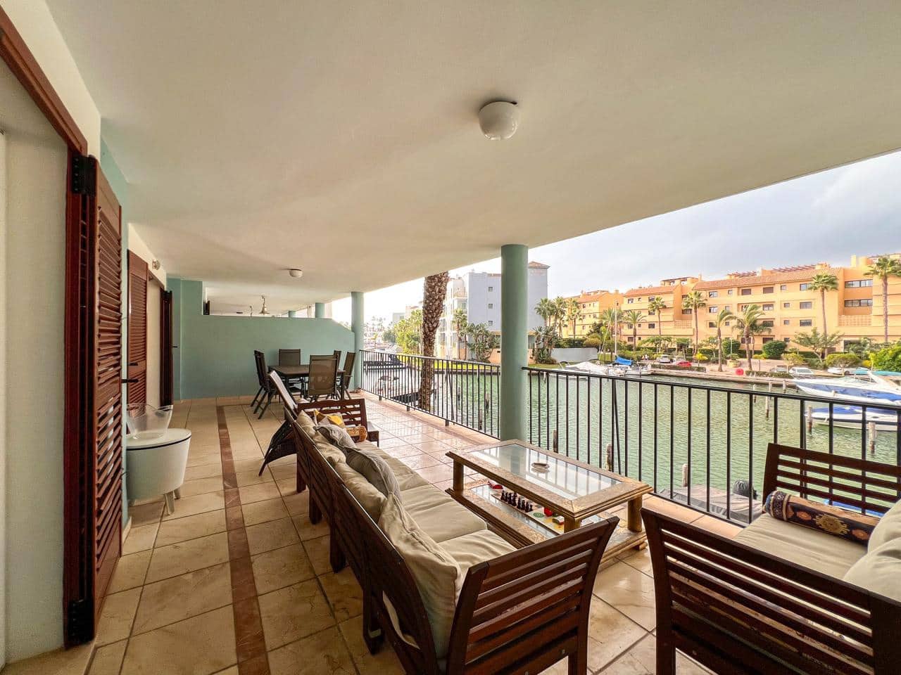 3 sypialnia Mieszkanie na sprzedaż w San Roque z basenem garażem - 699 000 € (Ref: 9539502)