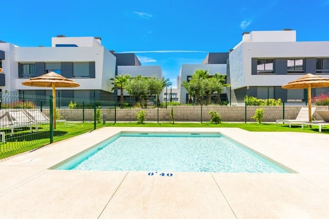 2 soverom Leilighet til salgs i La Concha - Resina Golf, Estepona med svømmebasseng garasje - € 495 000 (Ref: 9542407)