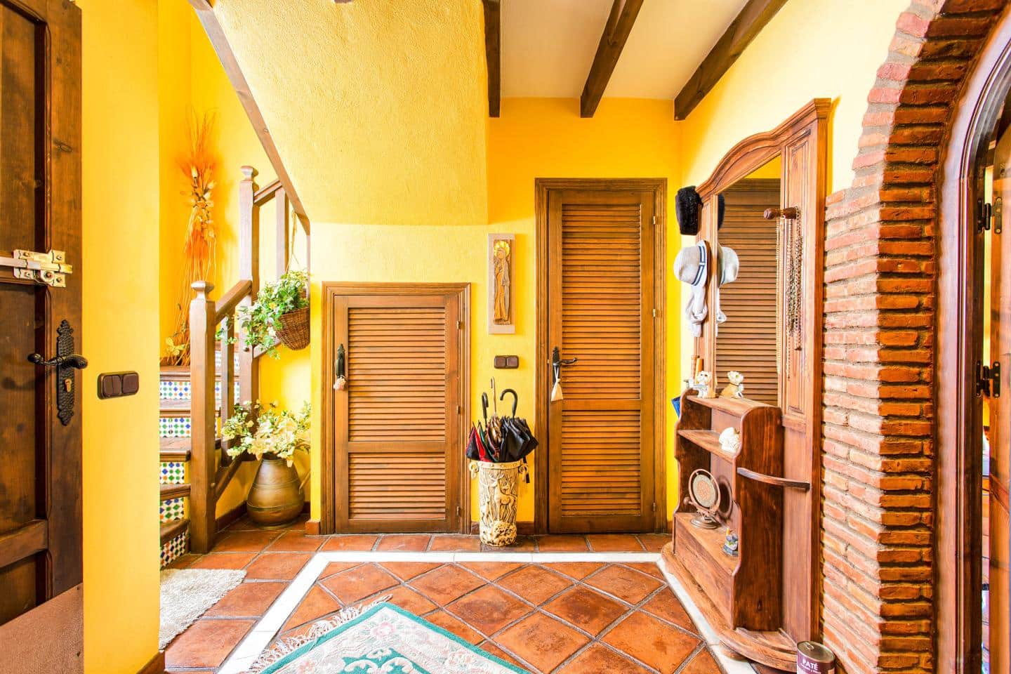 3 Zimmer Villa zu verkaufen in Benahavis mit Garage - 375.000 € (Ref: 9542411)