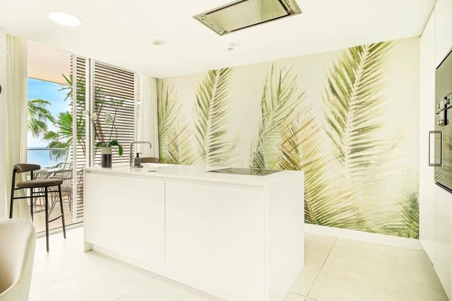 3 quarto Apartamento para venda em Bahía Dorada, Estepona com piscina garagem - 995 000 € (Ref: 9542590)