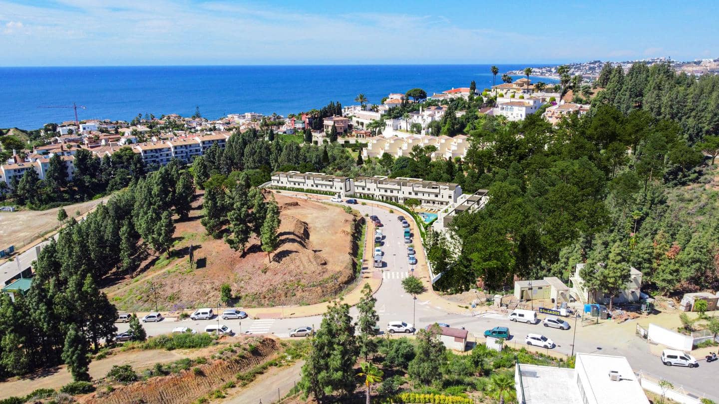 3 sovrum Villa till salu i Las Lagunas de Mijas med pool garage - 950 000 € (Ref: 9553086)