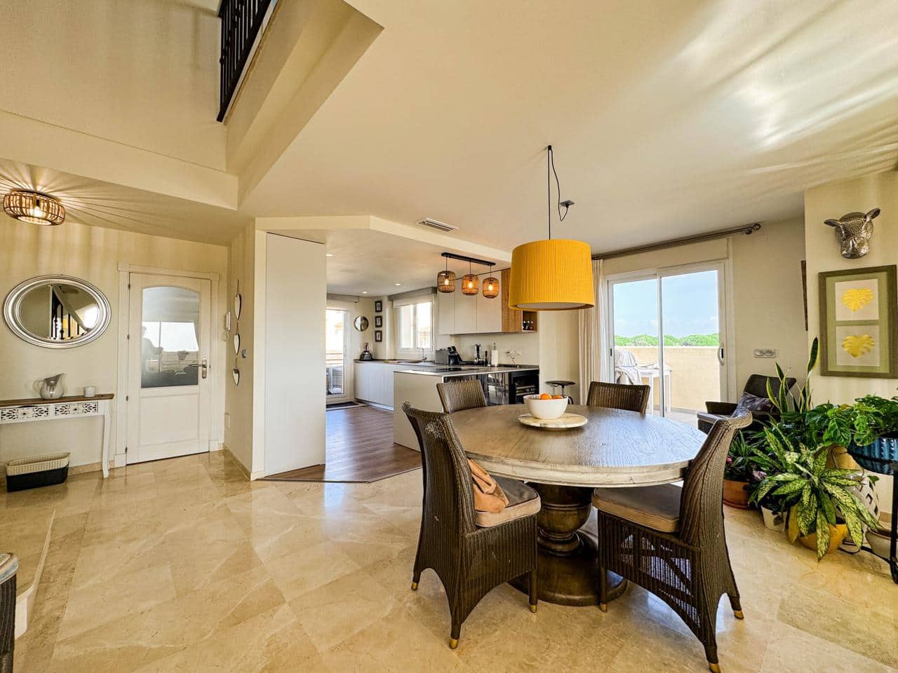 3 chambre Appartement à vendre à Sotogrande avec piscine garage - 665 000 € (Ref: 9559096)