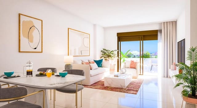 Piso de 2 habitaciones en Estepona Golf, Estepona en venta con garaje - 320.000 € (Ref: 9575136)