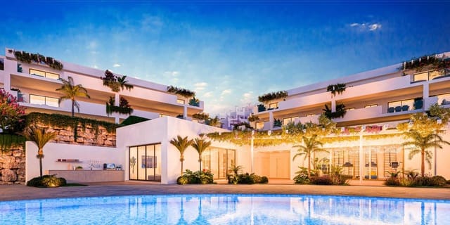 Piso de 2 habitaciones en Casares Golf - Casares del Sol, Casares en venta con piscina garaje - 464.000 € (Ref: 9614283)