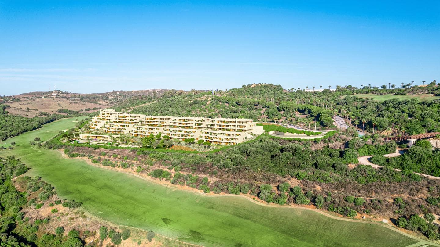 2 quarto Apartamento para venda em La Alcaidesa com piscina garagem - 452 000 € (Ref: 9618168)