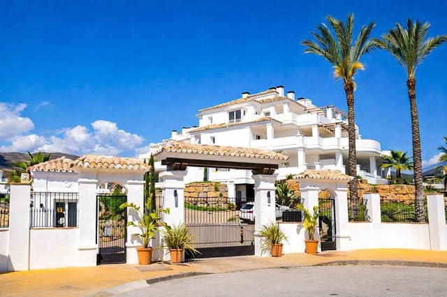 2 soveværelse Lejlighed til salg i Los Naranjos, Marbella med swimmingpool garage - € 475.000 (Ref: 9618538)