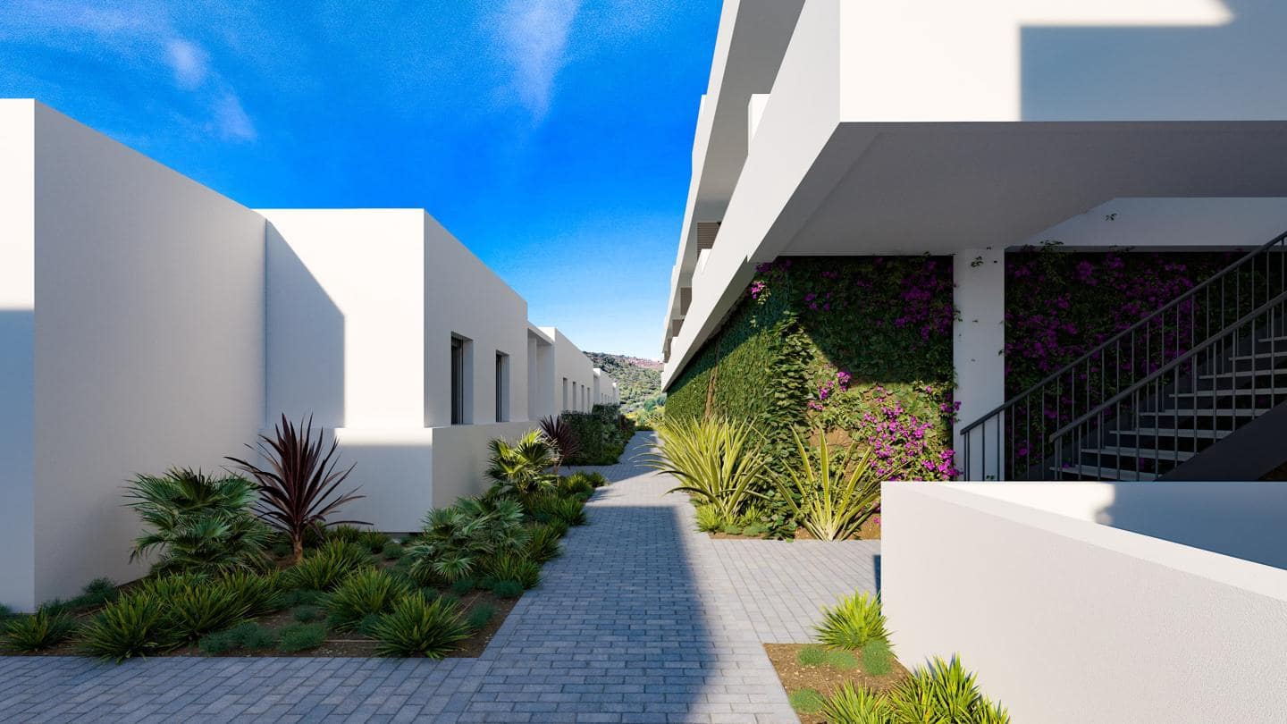 Chalet de 4 habitaciones en Manilva en venta con piscina garaje - 490.000 € (Ref: 9618780)