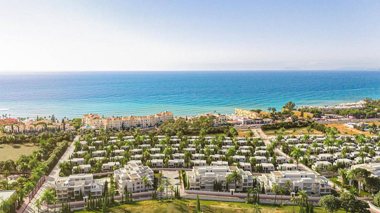 4 bedroom Flat for sale in New Golden Mile with pool garage - € 1,450,000 (Ref: 9620659)