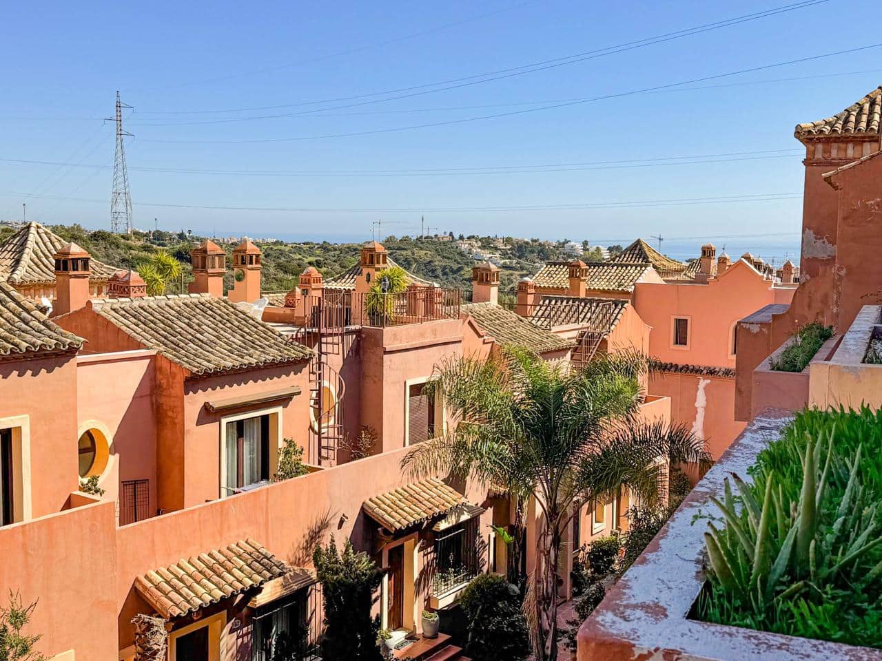 4 chambre Villa/Maison à vendre à Estepona avec piscine garage - 665 000 € (Ref: 9645885)