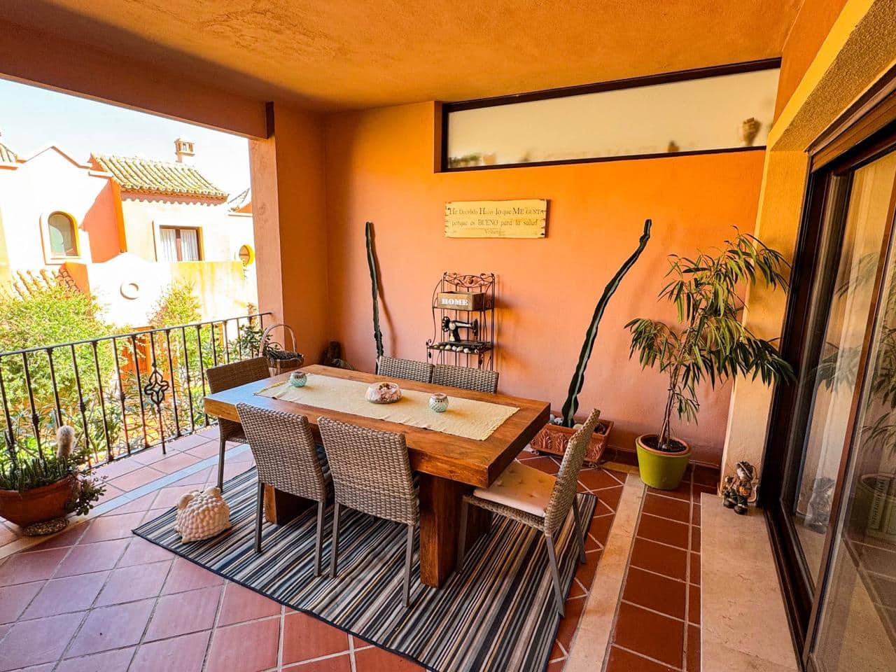 4 chambre Villa/Maison à vendre à Estepona avec piscine garage - 665 000 € (Ref: 9645885)