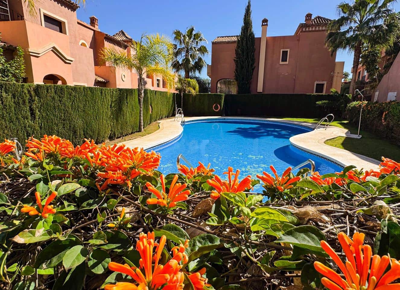4 chambre Villa/Maison à vendre à Estepona avec piscine garage - 665 000 € (Ref: 9645885)