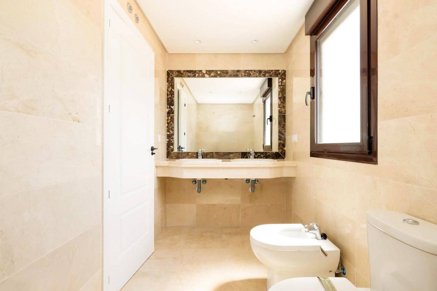 3 chambre Villa/Maison à vendre à Estepona avec piscine garage - 556 225 € (Ref: 9650763)