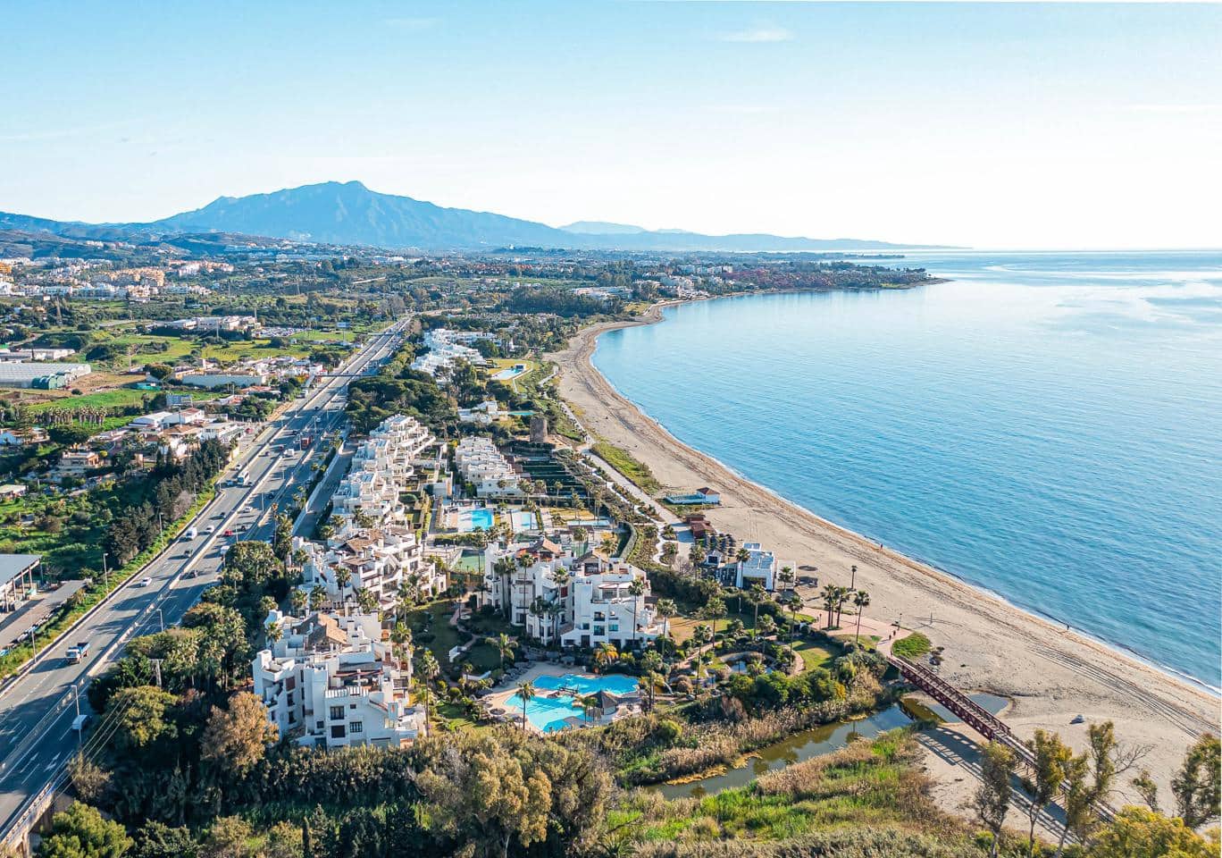 3 camera da letto Appartamento in vendita in New Golden Mile con piscina garage - 1.995.000 € (Rif: 9653123)