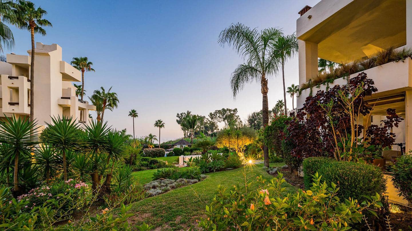 3 camera da letto Appartamento in vendita in New Golden Mile con piscina garage - 1.995.000 € (Rif: 9653123)